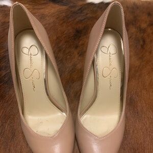 Jessica Simpson nude heels